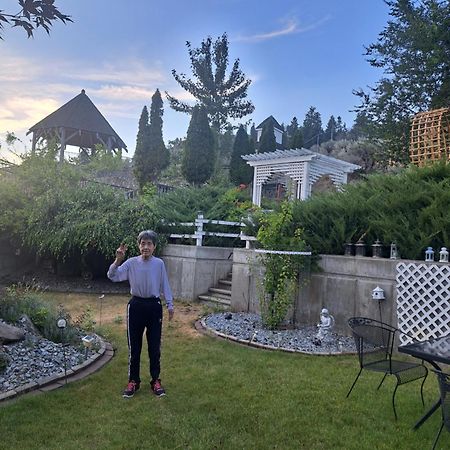 Lakeview House With 4 Rooms Kelowna Near Downtown & Knox Moutain מראה חיצוני תמונה