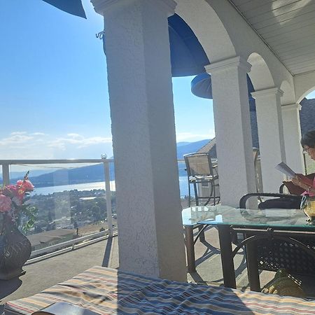 Lakeview House With 4 Rooms Kelowna Near Downtown & Knox Moutain מראה חיצוני תמונה